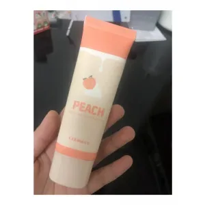 에이블리에서 산 코링코 피치 휘핑 콘업 크림 팝니다